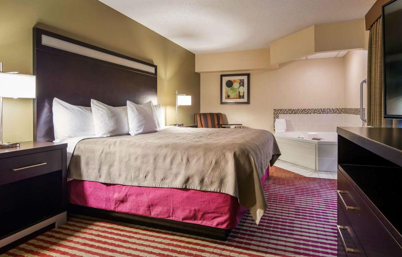 Best Western Germantown Inn Buitenkant foto