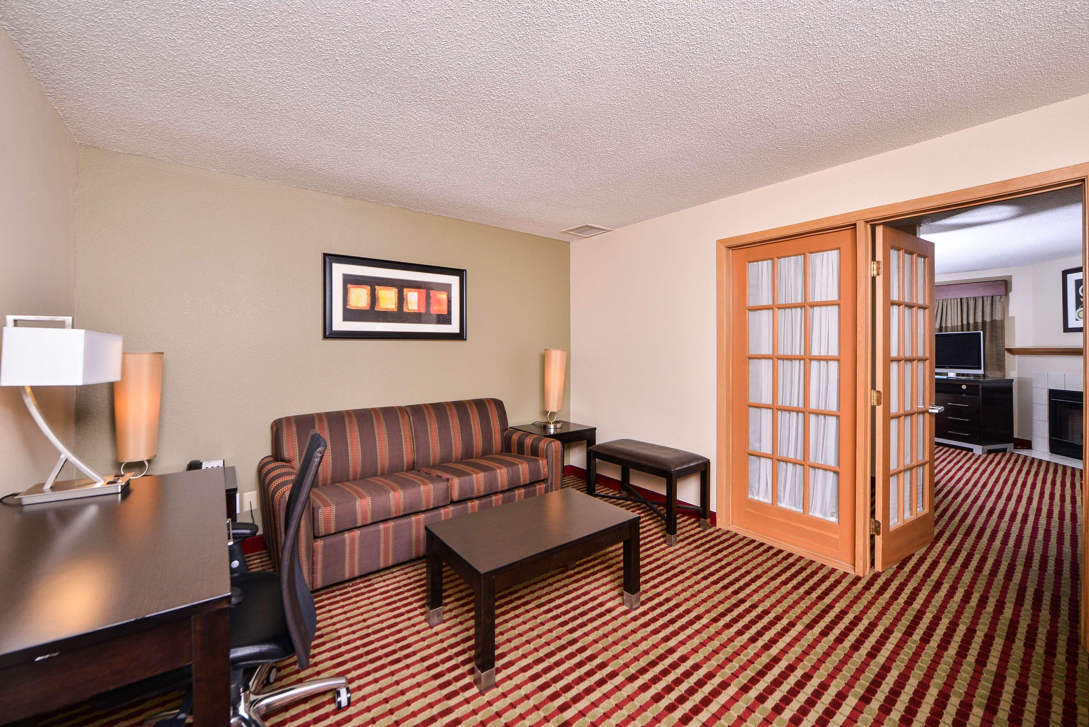 Best Western Germantown Inn Buitenkant foto