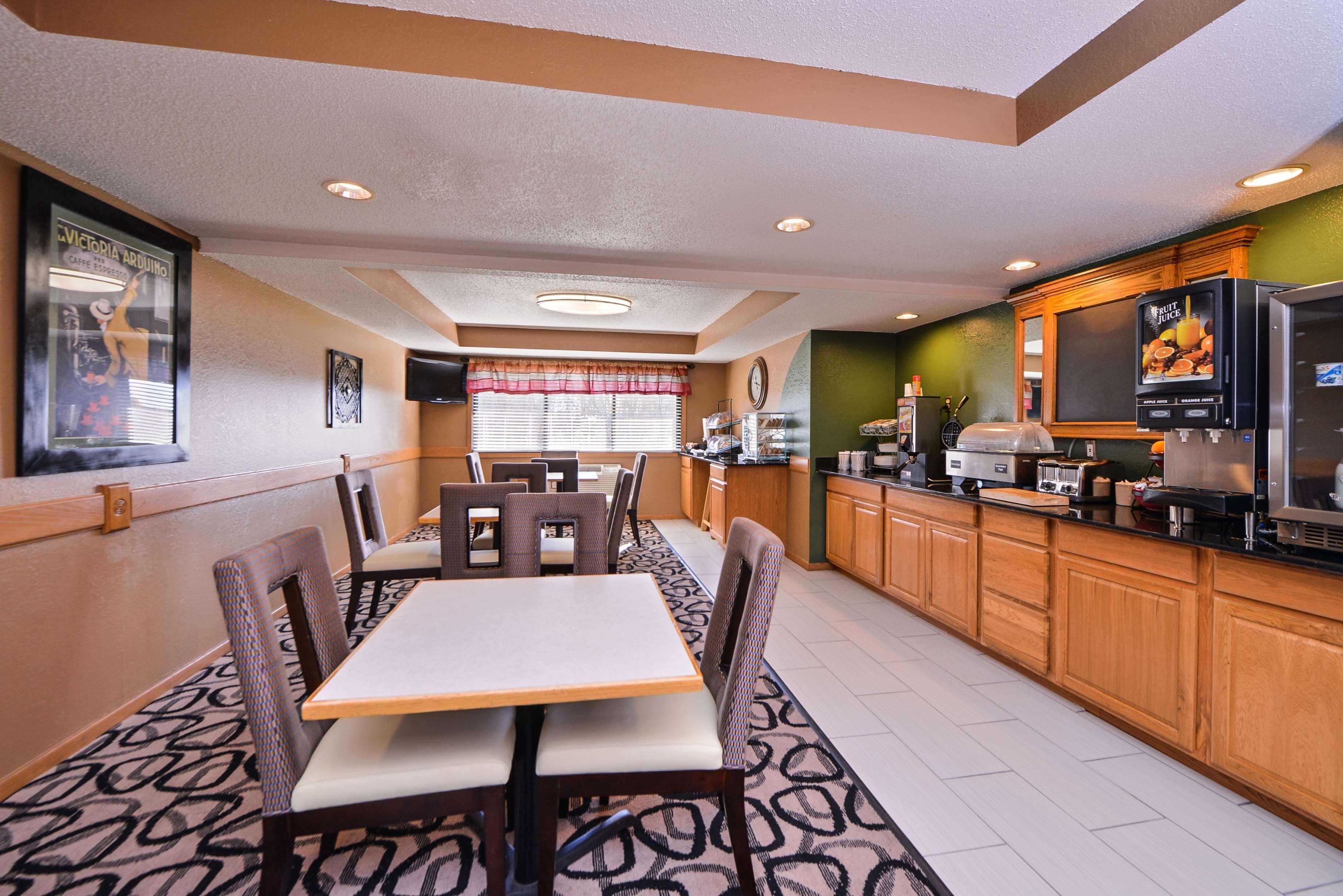 Best Western Germantown Inn Buitenkant foto