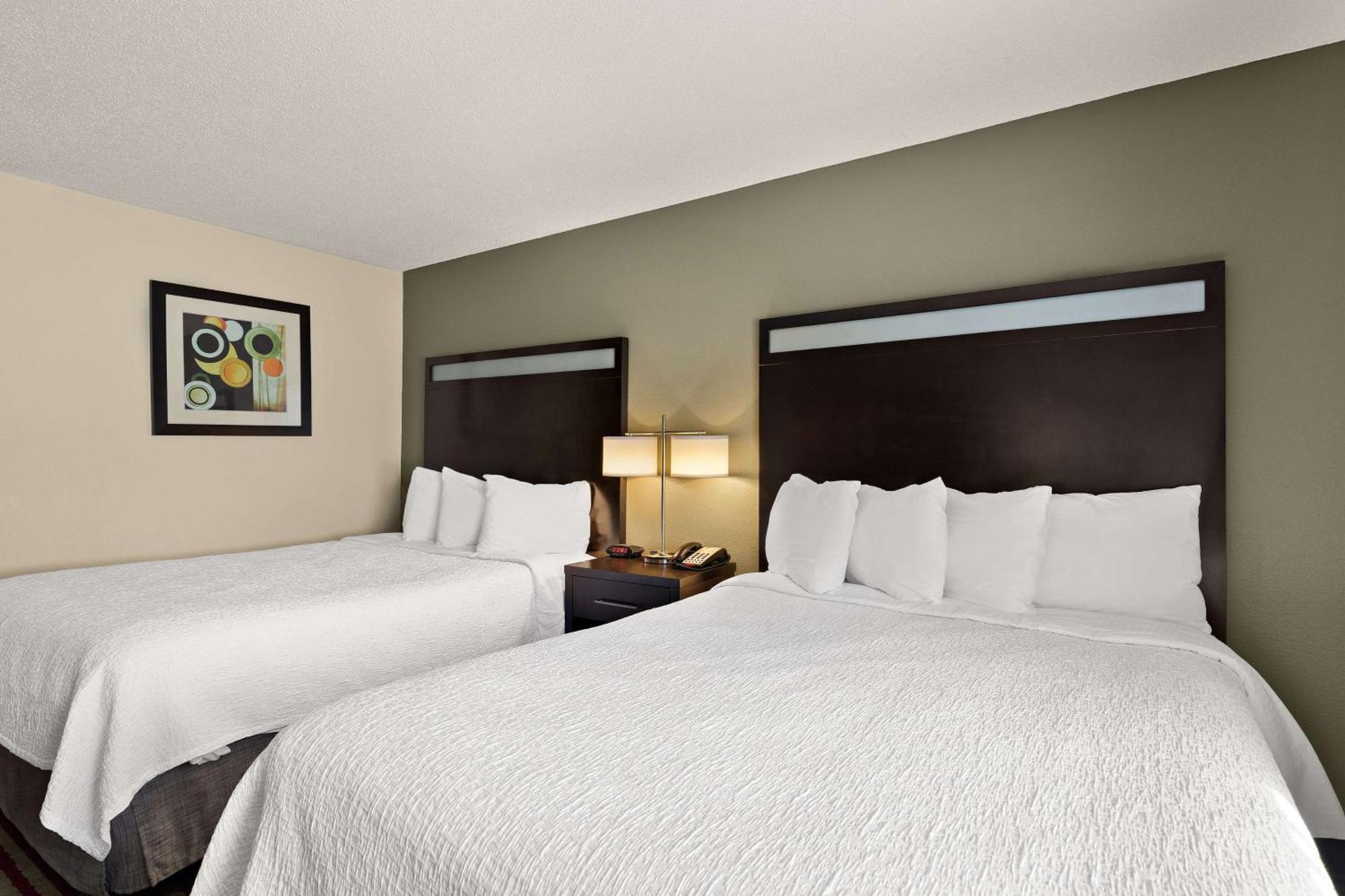Best Western Germantown Inn Buitenkant foto